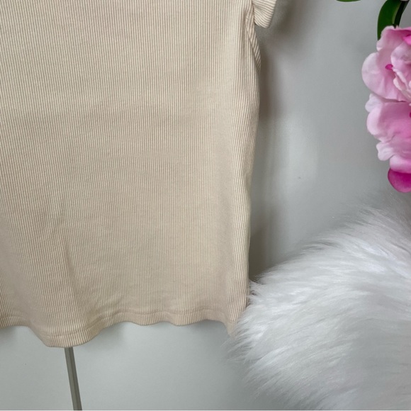 Zara Ruffled Sleeve Top - Picture 4 of 9